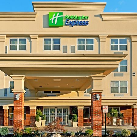 Holiday Inn Express Woodbridge By Ihg Avenel Exteriör bild