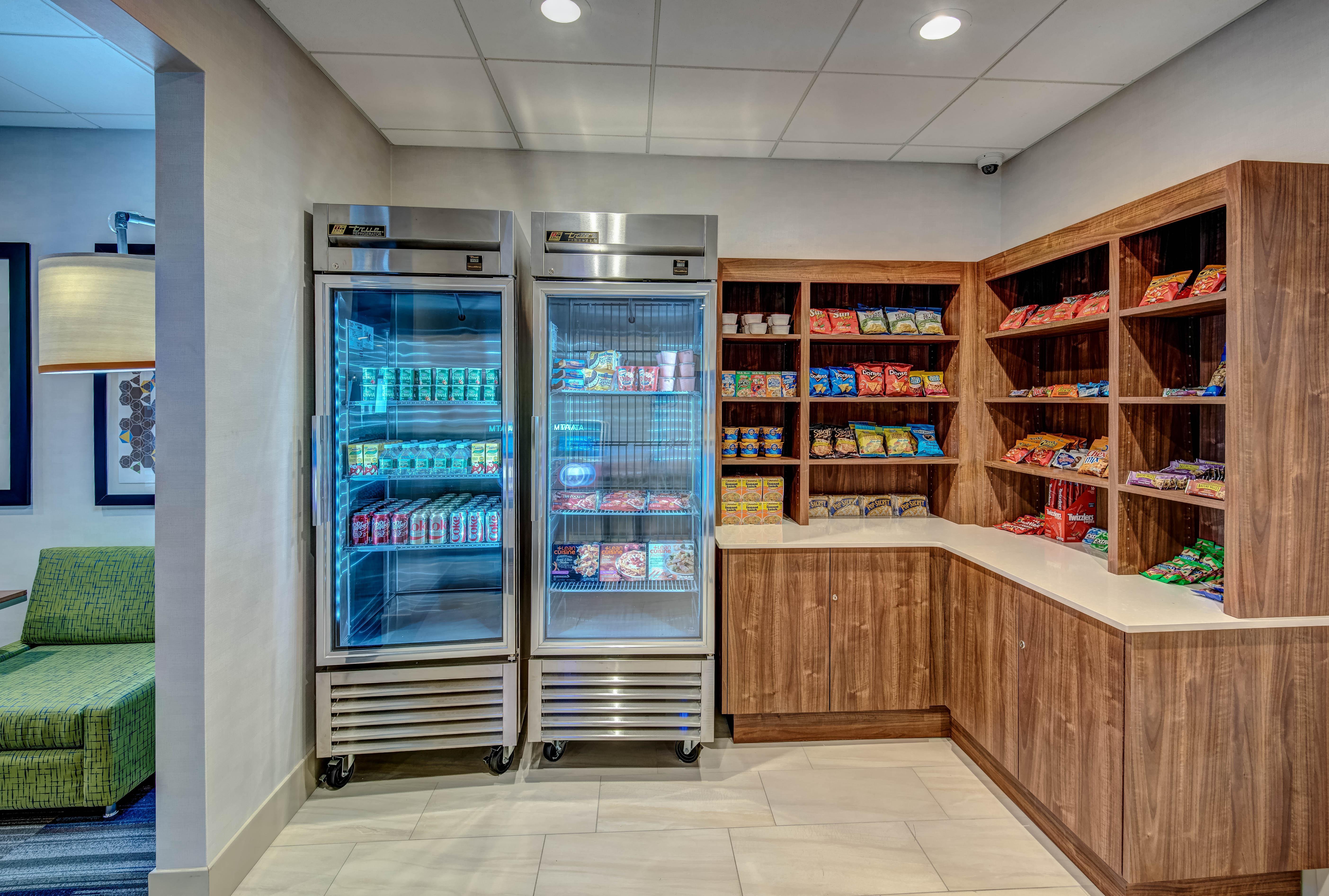 Holiday Inn Express Woodbridge By Ihg Avenel Exteriör bild