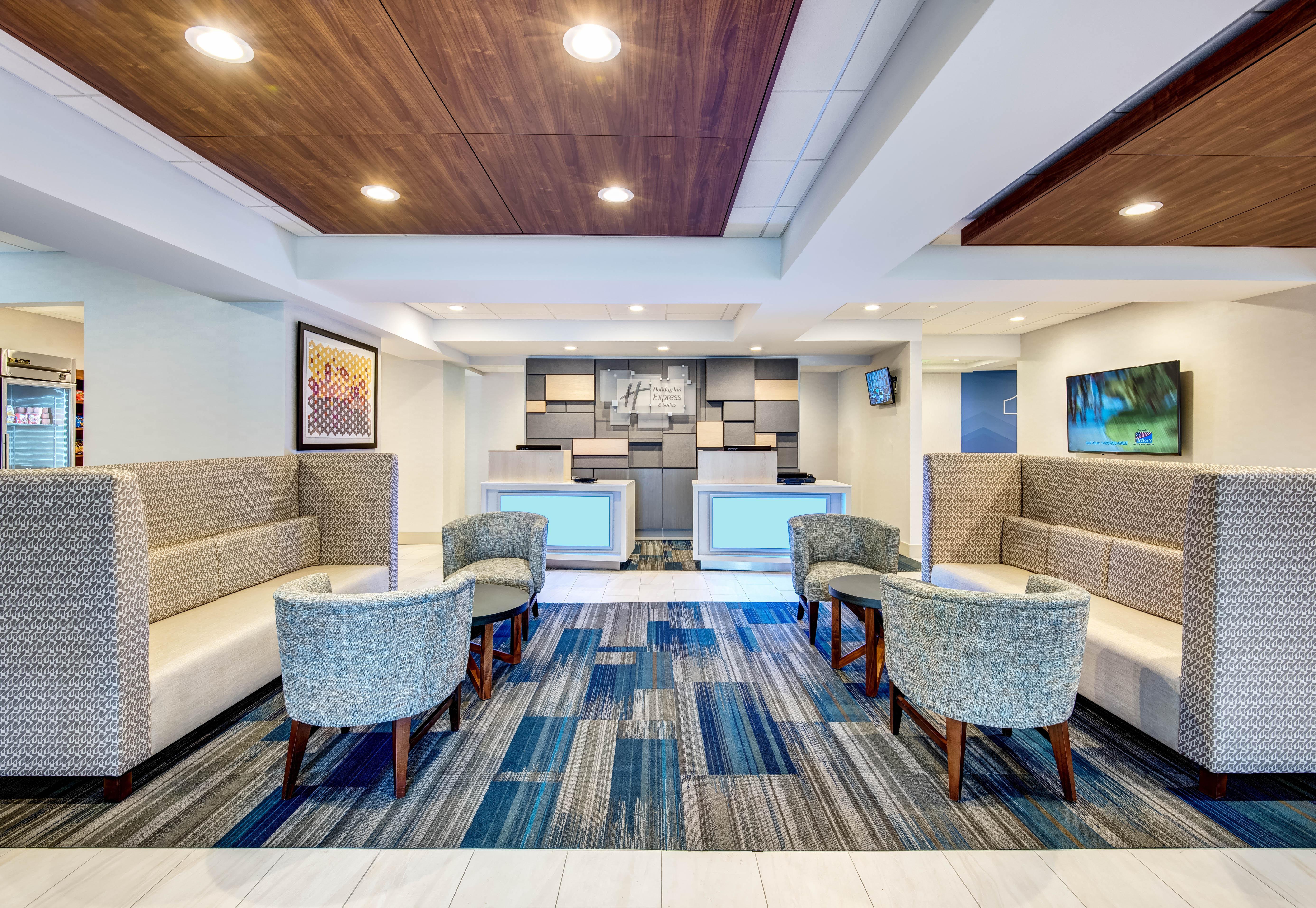 Holiday Inn Express Woodbridge By Ihg Avenel Exteriör bild