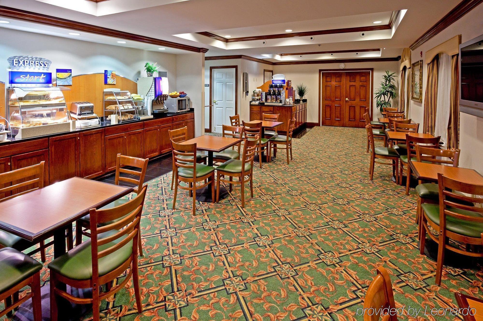 Holiday Inn Express Woodbridge By Ihg Avenel Restaurang bild